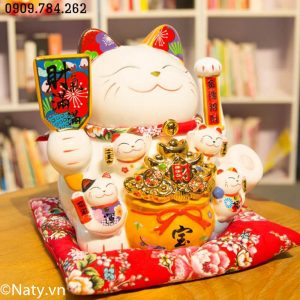 mèo maneki neko