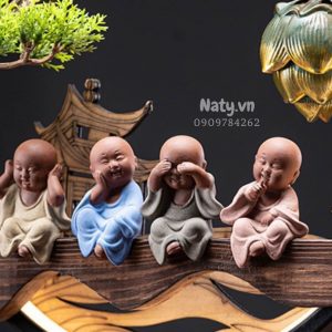 đi ăn khai trương nên tặng gì