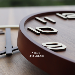 đồng hồ treo tường bằng gỗ