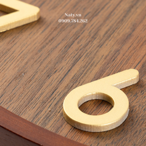 đồng hồ treo tường bằng gỗ