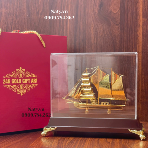 quà tặng mạ vàng