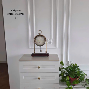 đồng hồ để bàn sang trọng