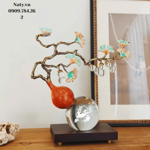 trang trí kệ tivi gỗ phòng khách