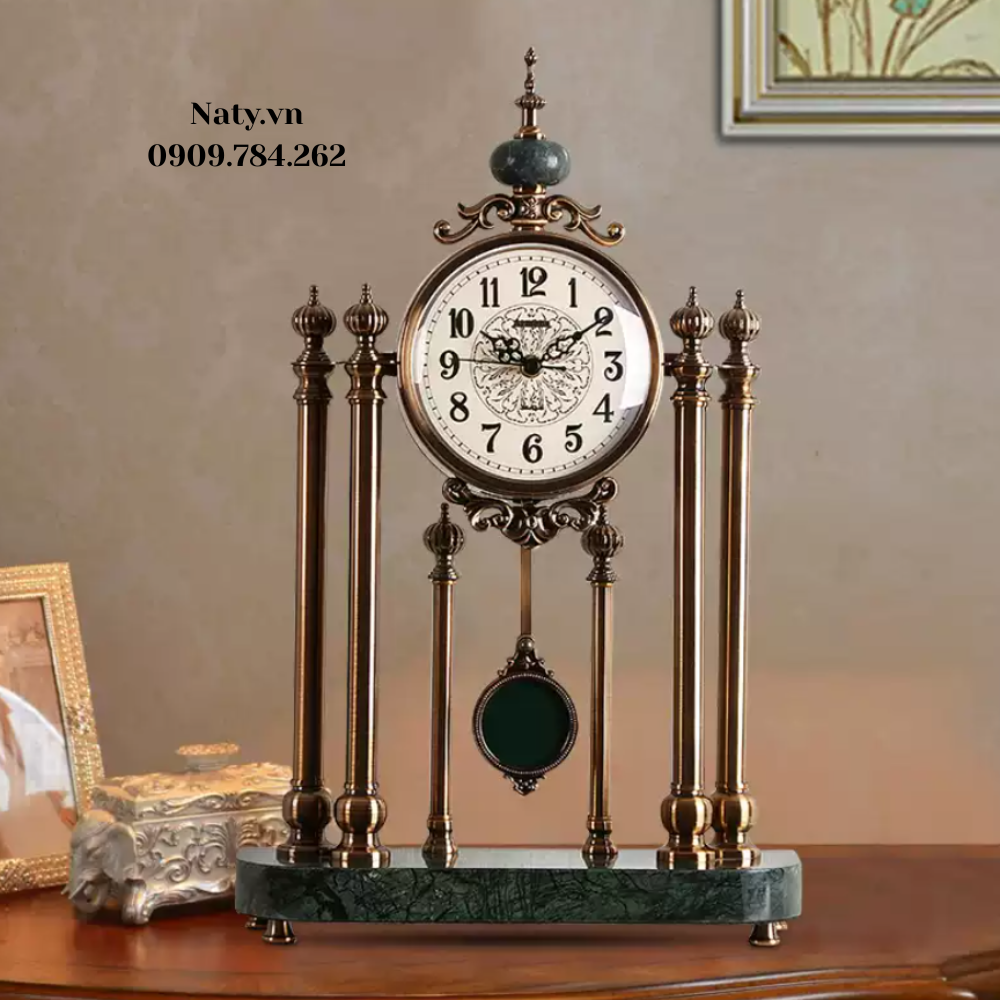 decor-trang-tri-phong-khach (16) đồng hồ để bàn